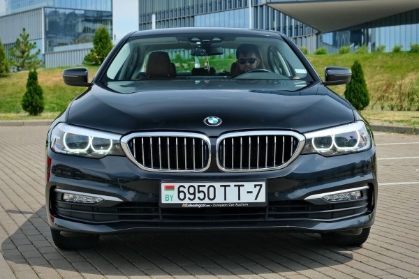 «За рулевую рейку — 850 евро, ступичный подшипник — $250». Белорус о владении BMW 530e (G30) и его обслуживании «За рулевую рейку — 850 евро, ступичный подшипник — $250». Белорус о владении BMW 530e (G30) и его обслуживании