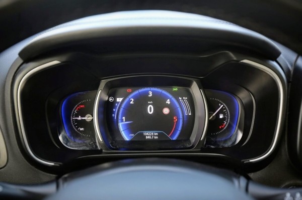 Белорус пересел с новой «Весты» на подержанный Renault Koleos из Европы. Как ощущения? Белорус пересел с новой «Весты» на подержанный Renault Koleos из Европы. Как ощущения?