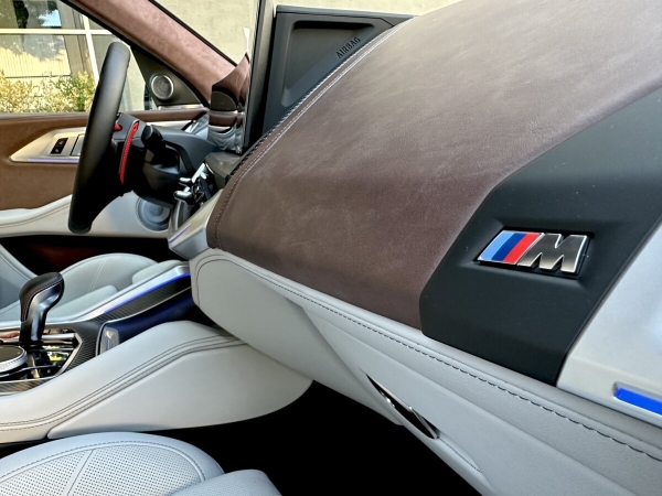 Самый дорогой и престижный кросс BMW: вот сколько за него просят в Беларуси Самый дорогой и престижный кросс BMW: вот сколько за него просят в Беларуси