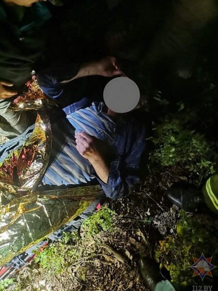 В Кобринском районе спасатели нашли потерявшегося в лесу пенсионера В Кобринском районе спасатели нашли потерявшегося в лесу пенсионера