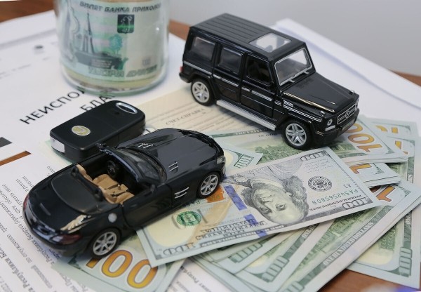 «На момент покупки машина была чистой, а спустя месяц стала криминальной!». У пенсионера хотят изъять Kia Sportage «На момент покупки машина была чистой, а спустя месяц стала криминальной!». У пенсионера хотят изъять Kia Sportage