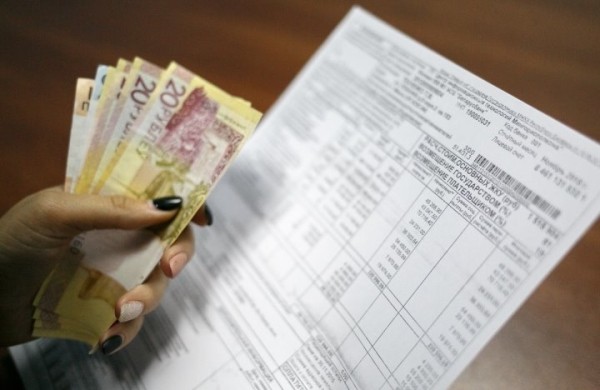 В Лиде долги за коммуналку погашали за счет девушки-инвалида, которая об этом не знала — что было дальше В Лиде долги за коммуналку погашали за счет девушки-инвалида, которая об этом не знала — что было дальше