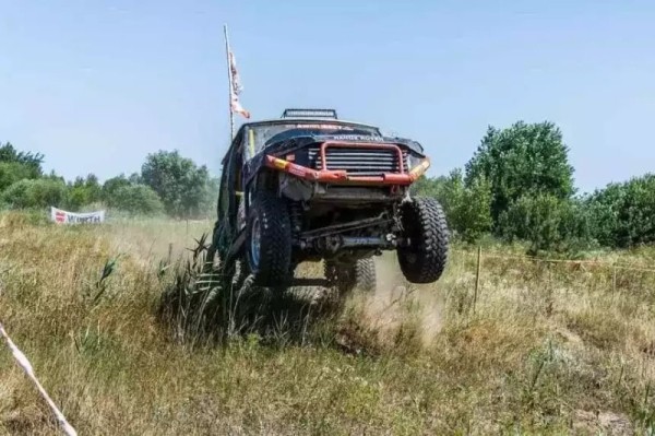 Под Брестом проходит внедорожный «БрестДжипФест 2023». Сколько стоит входной билет? Под Брестом проходит внедорожный «БрестДжипФест 2023». Сколько стоит входной билет?