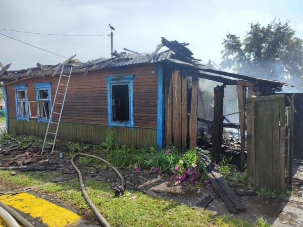 Сразу два пожара в Бытени (Ивацевичский район), один – со смертельным исходом Сразу два пожара в Бытени (Ивацевичский район), один – со смертельным исходом