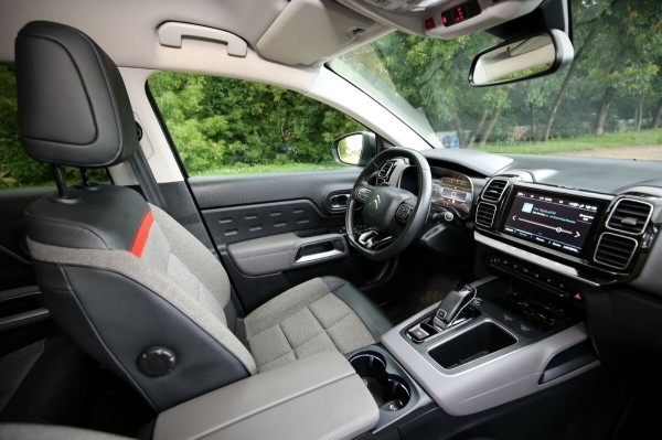 Взял на $4 000 дешевле, чем у перекупов. Белорус о пригоне дизельного Citroen C5 Aircross из Франции Взял на $4 000 дешевле, чем у перекупов. Белорус о пригоне дизельного Citroen C5 Aircross из Франции