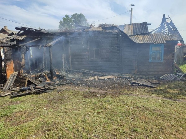 Сразу два пожара в Бытени (Ивацевичский район), один – со смертельным исходом Сразу два пожара в Бытени (Ивацевичский район), один – со смертельным исходом