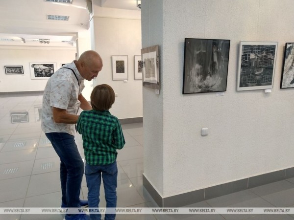 Выставку современной белорусской графики презентовали в Бресте Выставку современной белорусской графики презентовали в Бресте