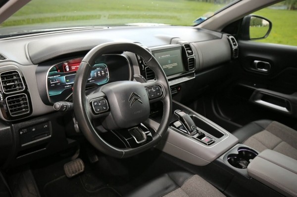 Взял на $4 000 дешевле, чем у перекупов. Белорус о пригоне дизельного Citroen C5 Aircross из Франции Взял на $4 000 дешевле, чем у перекупов. Белорус о пригоне дизельного Citroen C5 Aircross из Франции