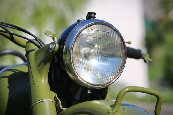 Считай, музейный экспонат! Белорус заморочился и вложил $10 тысяч в мотоцикл М-72 1953 г. в.