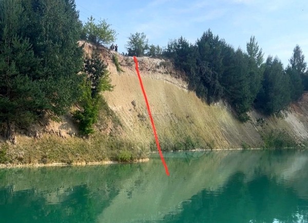 «Прыгнул с высоты, весь поломался». На «гродненских Мальдивах» случилось ЧП «Прыгнул с высоты, весь поломался». На «гродненских Мальдивах» случилось ЧП