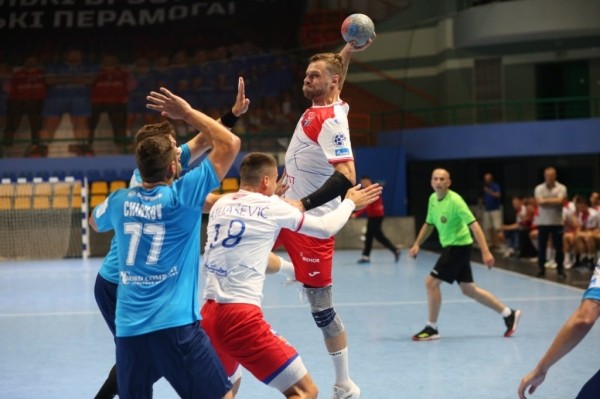 В домашнем спарринге гандболисты «Мешков Брест» уступили соперникам из Санкт-Петербурга В домашнем спарринге гандболисты «Мешков Брест» уступили соперникам из Санкт-Петербурга