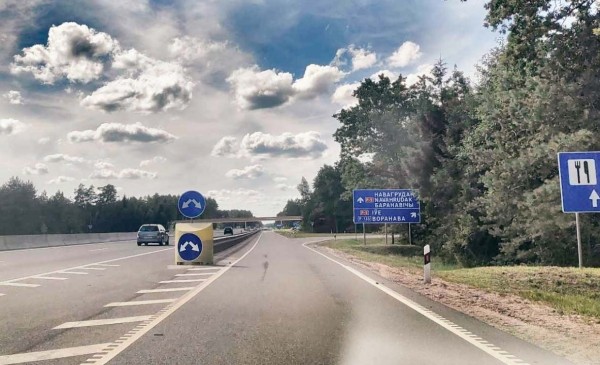 «Это не отбойник, это шампур»: что говорят белорусы о страшной аварии на трассе М6. Другие случаи и как решить проблему? «Это не отбойник, это шампур»: что говорят белорусы о страшной аварии на трассе М6. Другие случаи и как решить проблему?