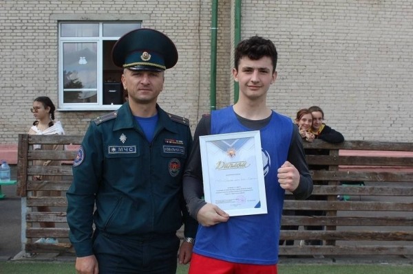 Соревнования по мини-футболу прошли в 19-й средней школе г. Бреста Соревнования по мини-футболу прошли в 19-й средней школе г. Бреста