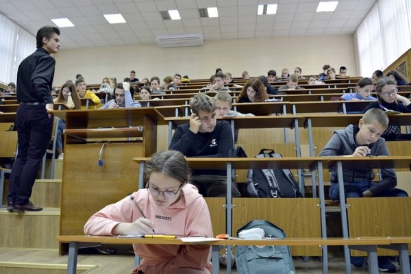 Отработка для платников и порог для целевиков: 5 идей с большого совещания по образованию Отработка для платников и порог для целевиков: 5 идей с большого совещания по образованию