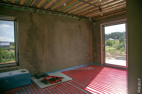 Как белорусы за три месяца построили дом из бетонных панелей Как белорусы за три месяца построили дом из бетонных панелей