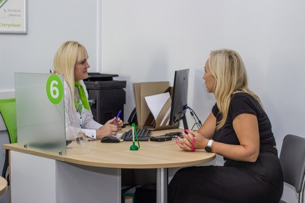 СтатусБанк открыл в центре Бреста первое отделение с вкусными курсами. Это как? СтатусБанк открыл в центре Бреста первое отделение с вкусными курсами. Это как?