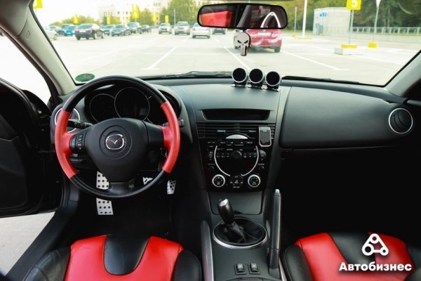 Была полицейской – сейчас немного Opel. Mazda RX-8 и ее необычная история Была полицейской – сейчас немного Opel. Mazda RX-8 и ее необычная история