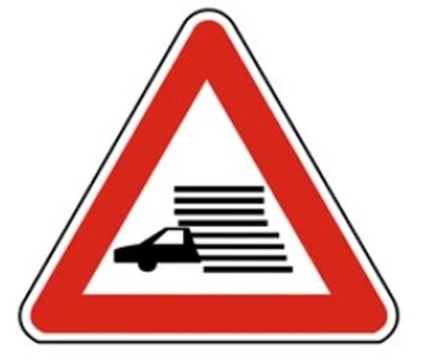 70% водителей Европы не знает, что обозначает этот знак 70% водителей Европы не знает, что обозначает этот знак