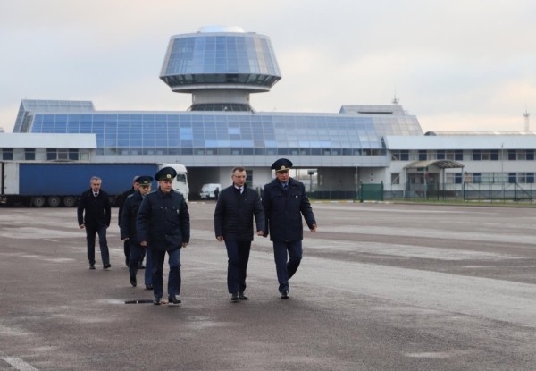 Работу пунктов пропуска «Козловичи» и «Брест» проинспектировал Председатель ГТК Владимир Орловский