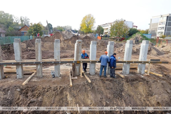 В Жабинке движение транспорта по реконструируемому мосту на улице Ленина планируют открыть до конца текущего года В Жабинке движение транспорта по реконструируемому мосту на улице Ленина планируют открыть до конца текущего года