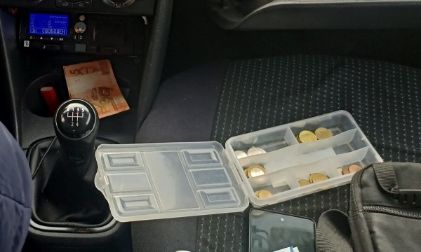 «Пробивал я, честное слово, пробивал!» Как Транспортная инспекция вычисляет таксистов-нелегалов в Бресте «Пробивал я, честное слово, пробивал!» Как Транспортная инспекция вычисляет таксистов-нелегалов в Бресте