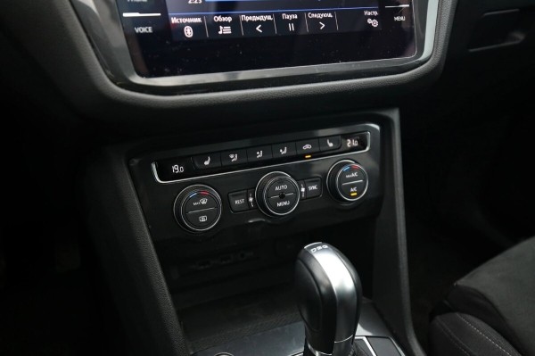 Уже через полгода — на продажу! Чем белорусу не понравился VW Tiguan Allspace 1.5 TSI Уже через полгода — на продажу! Чем белорусу не понравился VW Tiguan Allspace 1.5 TSI