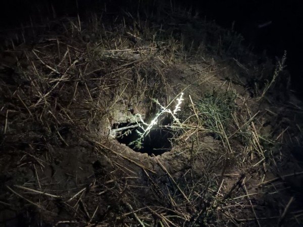 Мальчик с собакой упал в колодец в Гомельской области. Его спасли сотрудники МЧС