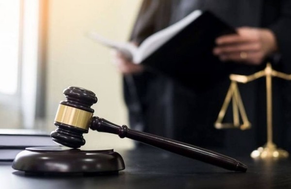 Мошенника, который «развел» знакомого на 18300 рублей, осудили в Барановичах Мошенника, который «развел» знакомого на 18300 рублей, осудили в Барановичах