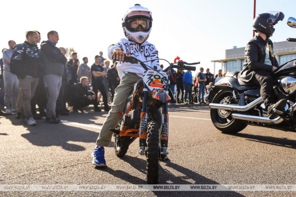 В Бресте состоялось закрытие мотосезона-2023. Фоторепортаж В Бресте состоялось закрытие мотосезона-2023. Фоторепортаж