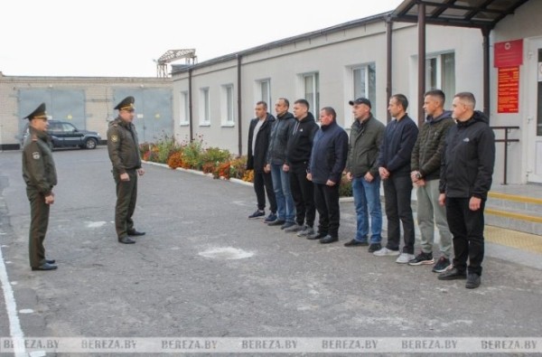 Военнообязанные березовчане отправились на сборы Военнообязанные березовчане отправились на сборы