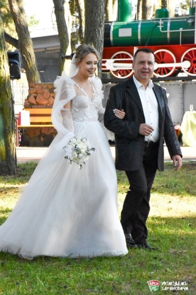 В Барановичах прошло эксклюзивное бракосочетание.