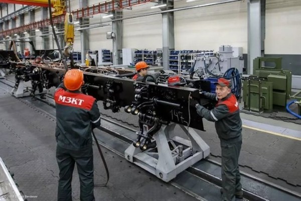 На МЗКТ готовы платить 500 рублей за привлечение на работу хорошего специалиста На МЗКТ готовы платить 500 рублей за привлечение на работу хорошего специалиста