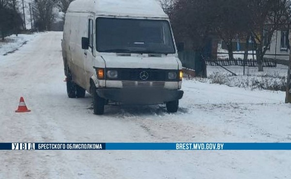 Столинский район: погибла женщина-пешеход Столинский район: погибла женщина-пешеход