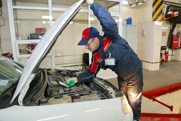 С декабря машины на «всесезонке» техосмотр не пройдут! Что еще нужно учесть перед посещением станции диагностики?