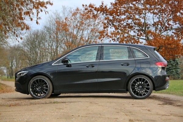 Белорус пригнал Mercedes-Benz B-Class с пробегом 77 тыс. км. И как состояние у машины из Европы? Белорус пригнал Mercedes-Benz B-Class с пробегом 77 тыс. км. И как состояние у машины из Европы?