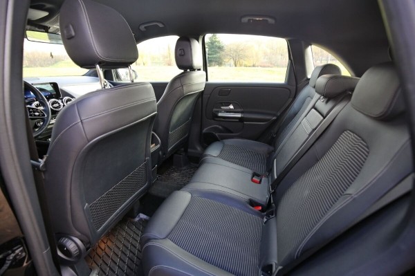 Белорус пригнал Mercedes-Benz B-Class с пробегом 77 тыс. км. И как состояние у машины из Европы? Белорус пригнал Mercedes-Benz B-Class с пробегом 77 тыс. км. И как состояние у машины из Европы?