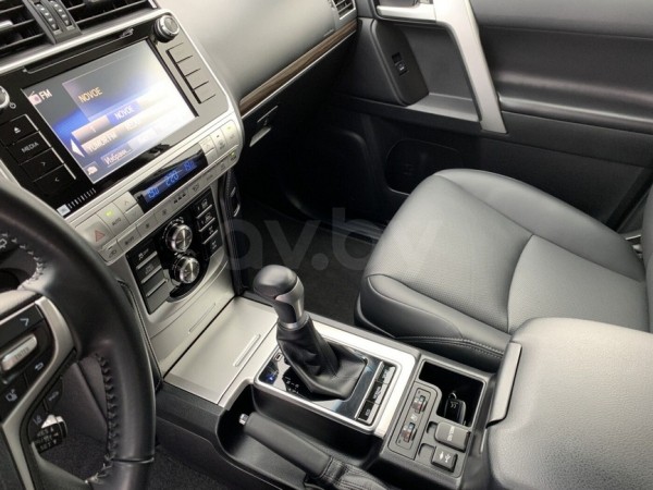 В Барановичах продается машина по цене дома: что в ней особенного В Барановичах продается машина по цене дома: что в ней особенного