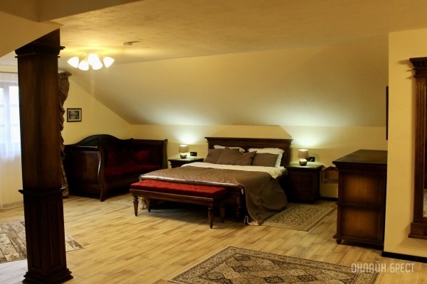 Запланируйте семейный отдых на антуражной вилле с бассейном и рестораном недалеко от Бреста. Аренда номеров, празднование торжеств в Villa Boutique Hotel Запланируйте семейный отдых на антуражной вилле с бассейном и рестораном недалеко от Бреста. Аренда номеров, празднование торжеств в Villa Boutique Hotel