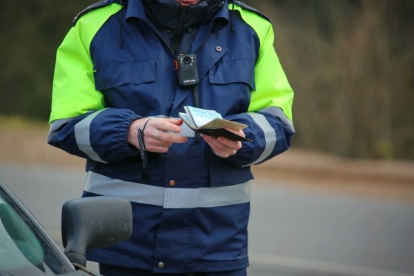 С декабря машины на «всесезонке» техосмотр не пройдут! Что еще нужно учесть перед посещением станции диагностики?