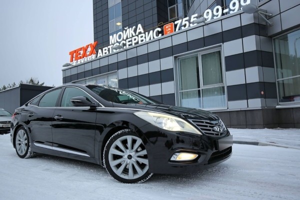 «Отъездил десять лет и ни на секунду не пожалел!». Белорус о владении корейским бизнес-седаном Hyundai Grandeur «Отъездил десять лет и ни на секунду не пожалел!». Белорус о владении корейским бизнес-седаном Hyundai Grandeur