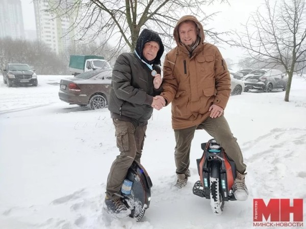 Можно ли в снегопад ездить на моноколесе? Узнали, как меняется его эксплуатация зимой Можно ли в снегопад ездить на моноколесе? Узнали, как меняется его эксплуатация зимой