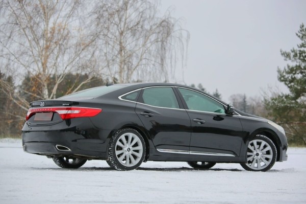 «Отъездил десять лет и ни на секунду не пожалел!». Белорус о владении корейским бизнес-седаном Hyundai Grandeur «Отъездил десять лет и ни на секунду не пожалел!». Белорус о владении корейским бизнес-седаном Hyundai Grandeur