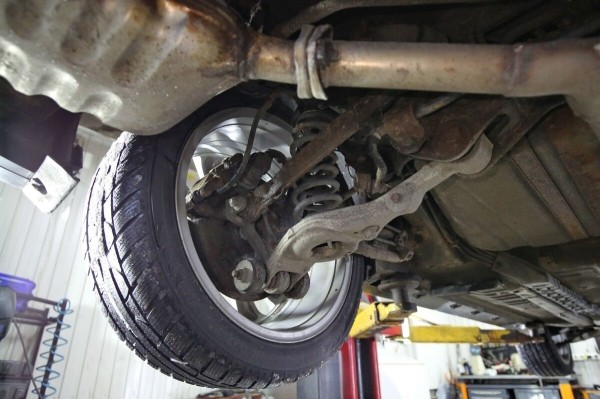 «Отъездил десять лет и ни на секунду не пожалел!». Белорус о владении корейским бизнес-седаном Hyundai Grandeur «Отъездил десять лет и ни на секунду не пожалел!». Белорус о владении корейским бизнес-седаном Hyundai Grandeur