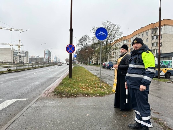 В Бресте освятили места, где произошли смертельные ДТП В Бресте освятили места, где произошли смертельные ДТП