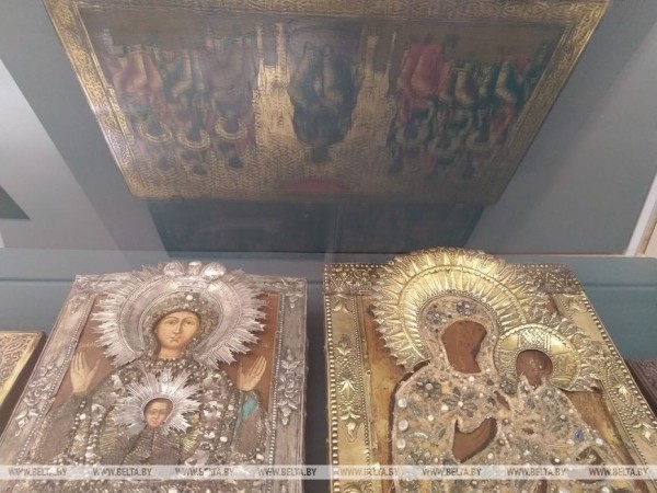 Выставку православных икон «Заступница усердная» представили в Бресте Выставку православных икон «Заступница усердная» представили в Бресте