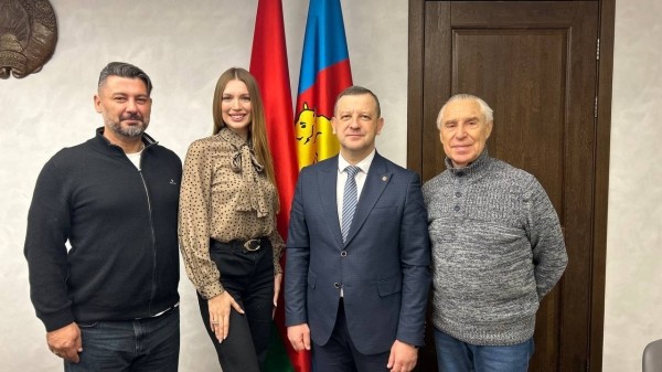 Брестчанку, победившую в конкурсе «Mrs Supermodel WorldWide-2023», чествовали в облисполкоме