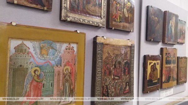 Выставку православных икон «Заступница усердная» представили в Бресте Выставку православных икон «Заступница усердная» представили в Бресте