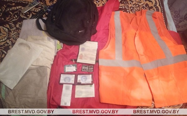 У жителя Барановичей из камеры хранения в магазине украли рюкзак У жителя Барановичей из камеры хранения в магазине украли рюкзак