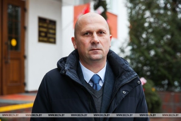 Очередь из фур на подъезде к «Козловичам» растянулась более чем на 30 км Очередь из фур на подъезде к «Козловичам» растянулась более чем на 30 км