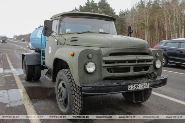 Очередь из фур на подъезде к «Козловичам» растянулась более чем на 30 км Очередь из фур на подъезде к «Козловичам» растянулась более чем на 30 км